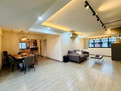 Blk 74 Telok Blangah Heights (Bukit Merah), HDB 5 Rooms #558385011